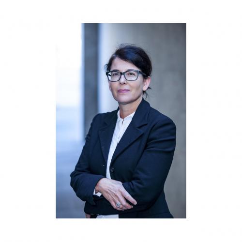 Sandra Hotz
